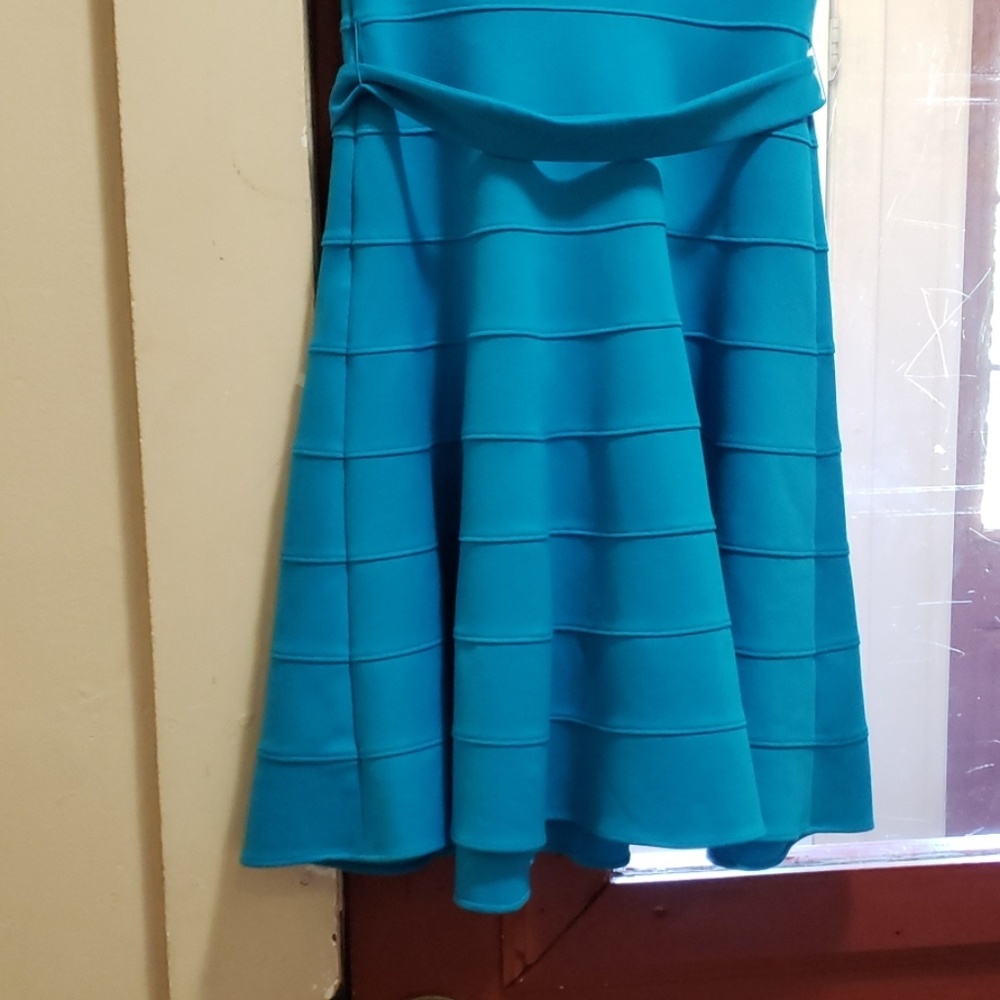CALVIN KLEIN BLUE SLEEVELESS DRESS SIZE 6 - Picture 5 of 8